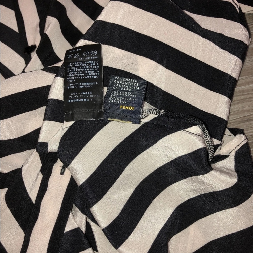 FENDI Y2K STRIPED SILK BUTTON FRONT BLOUSE CHEVRON STRIPE SILK - Picture 9 of 10